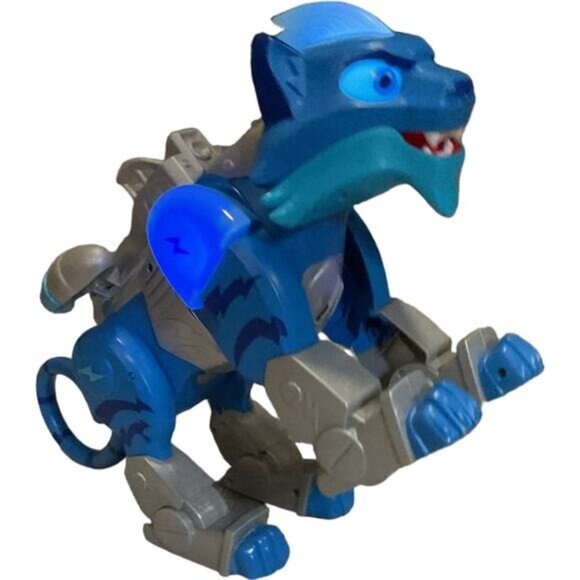 PJ Masks Robo-Catboy Light-Up Robotic Action Toy With Moving Legs & Sound Effect - Picture 4 of 9